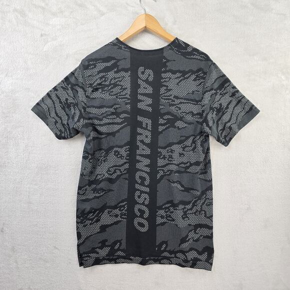Lululemon Shirt Mens Large Grey Metal Vent Tech Performance Camo San Francisco - Picture 7 of 9